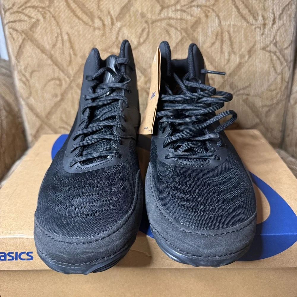 Asics Split Elite Men’s 9.5 Wrestling shoes Black Athletic sneakers 1081A050‎
